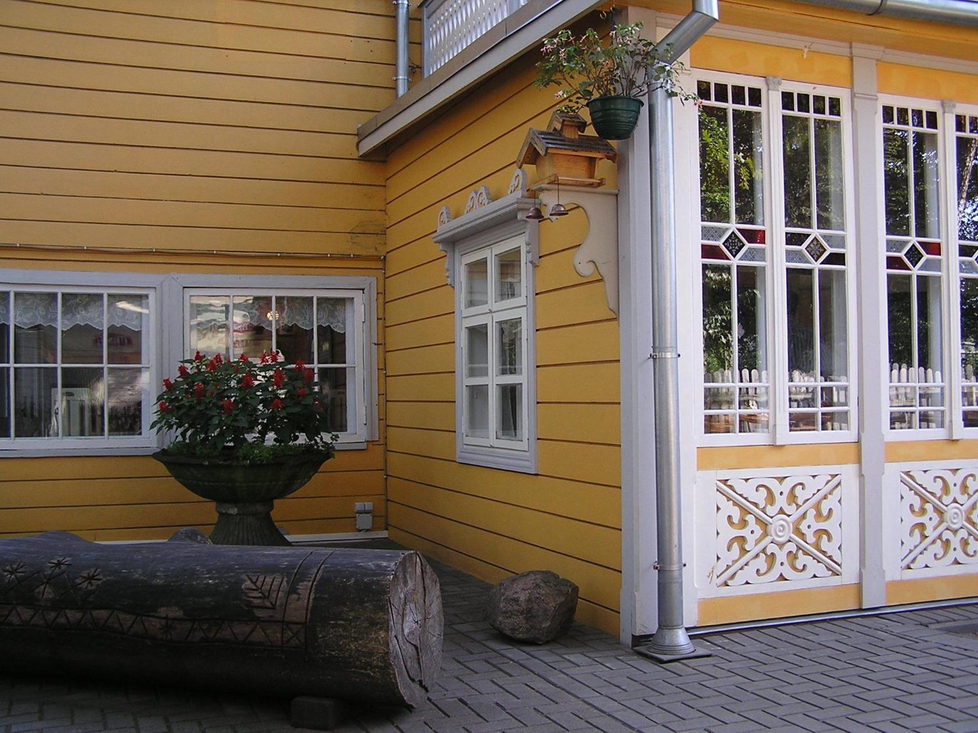 Majoru Promenade Hotell Jūrkalne Exteriör bild
